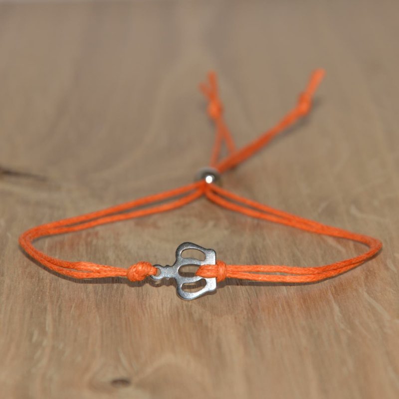 Armband aus gewachster Baumwolle in orange mit Charm "Krone" aus Edelstahl 304 und Schiebeverschluss mit Perle aus Edelstahl 304